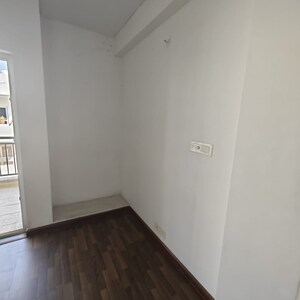 Room in 3 BHK Builder Floor at BPTP Park Elite Premium, Sector 84 – for Sale