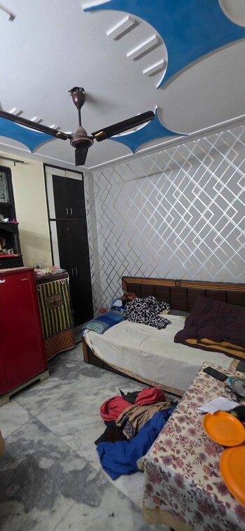2 BHK Builder Floor for Sale in Vishwas Park, Delhi