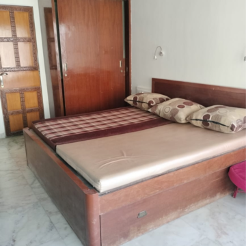 Bedroom in 3 BHK Apartment at Sky Anchorage, Versova – for Rent