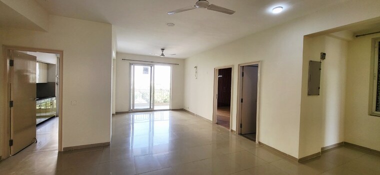 Room, emaar-palm-hills 4 Bedroom 1950 Sq.Ft. Apartment In Sector 77 Gurgaon 9887933
