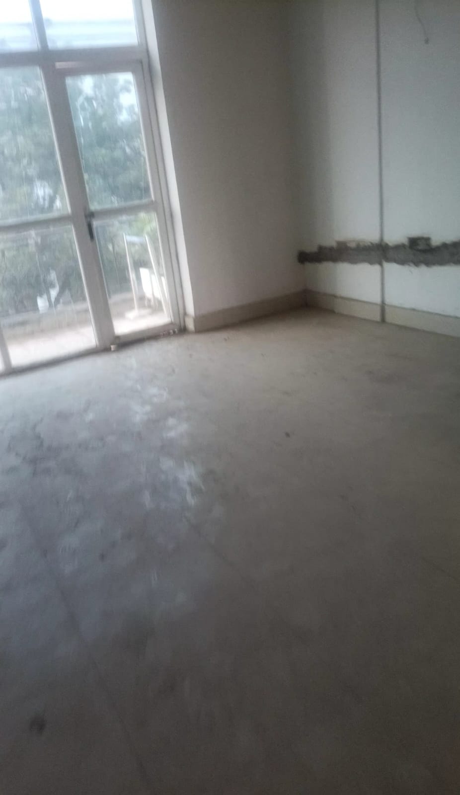 Room in  Office Space at Omaxe Sun, Sector 79 – for Rent