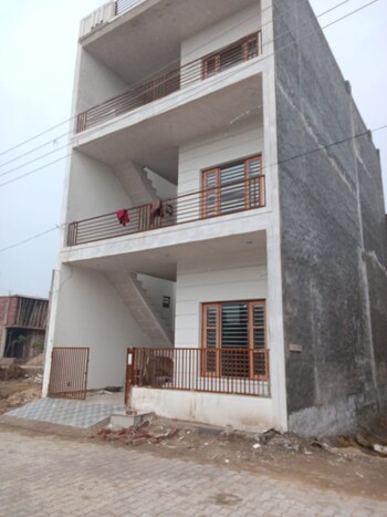 5 BHK Villa for Sale in Bhago Majra Road, Kharar