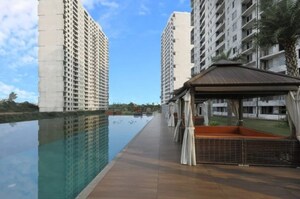 4 BHK Apartment For Sale in Omaxe Lake, North Mullanpur