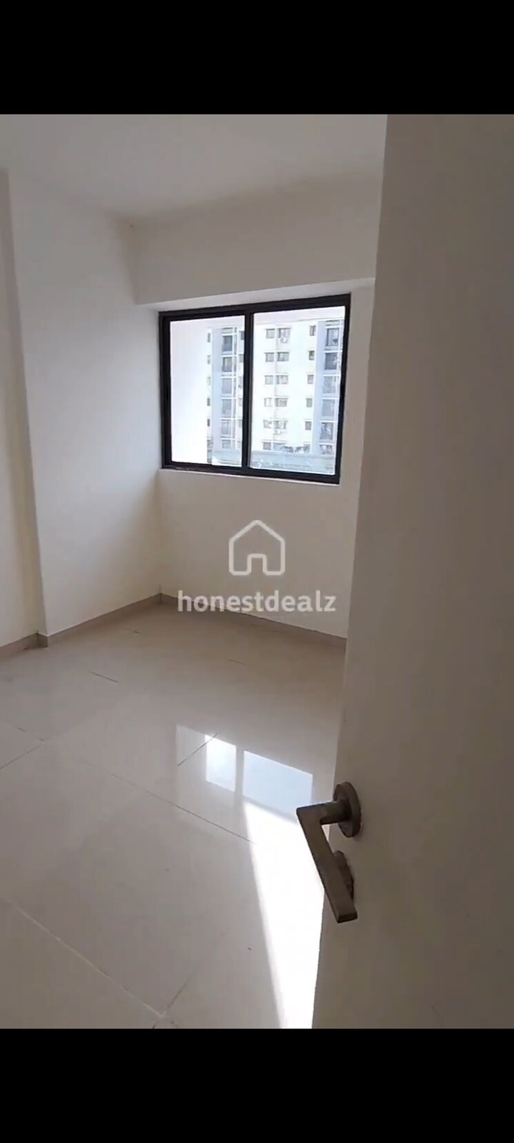 Room, adani-archway 1 Bedroom 900 Sq.Ft. Apartment In Jagatpur Ahmedabad 9891565