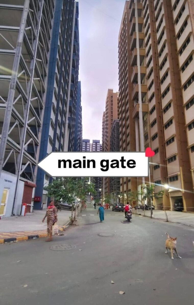 Exterior View, dadar east 1 Bedroom 250 Sq.Ft. Apartment In Dadar East Mumbai 9893097