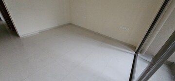 Room in 3 BHK Apartment at Prestige Siesta, Mulund West – for Rent