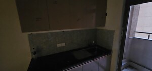 Furnished Amenities in 3 BHK Apartment at Prestige Siesta, Mulund West – for Rent