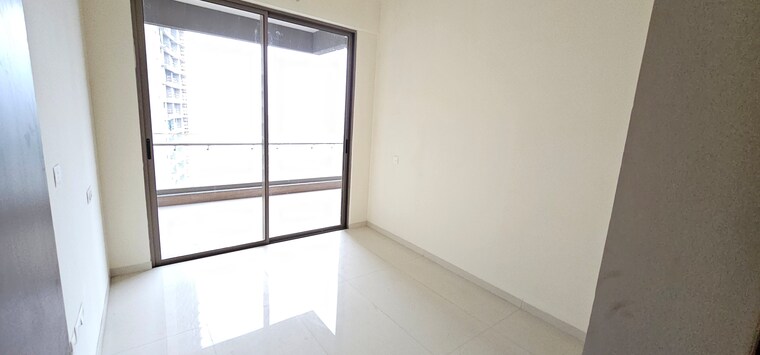 Room, prestige-siesta 3 Bedroom 1005 Sq.Ft. Apartment In Mulund West Mumbai 9893241