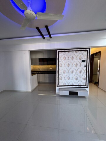 2 BHK Apartment For Rent in Lodha Bella Vita, Nibm Road