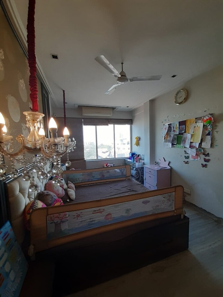 Bedroom, daulat-shirin-chs 2 Bedroom 1000 Sq.Ft. Apartment In Colaba Mumbai 9894413