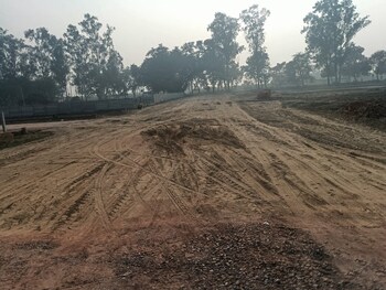 Plot for Sale in Arnawali Village, Meerut