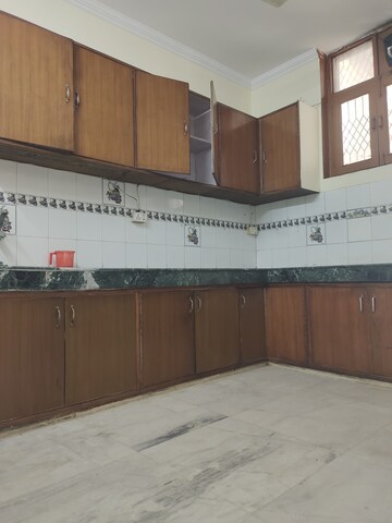 Balcony in 3 BHK Builder Floor at Greater Kailash I – for Rent