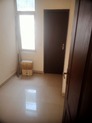 Gaur City 2 - 14th Avenue