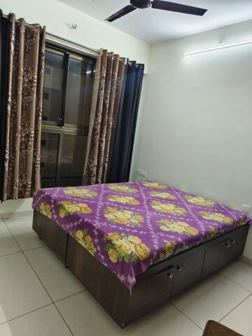 Bedroom in 2 BHK Apartment at Chandak 34 Park Estate, Goregaon West – for Rent