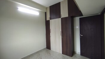 2 BHK Flat for Sale in Kundrathur, Chennai