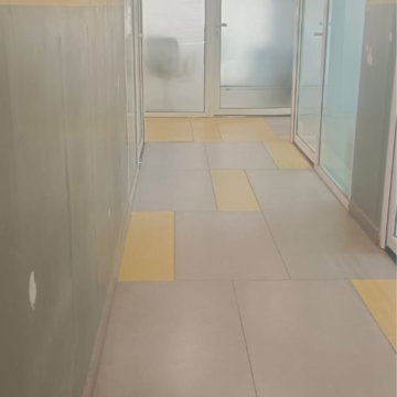 Room in  Office Space at Gaur City Mall, Sector 4 Greater Noida – for Sale