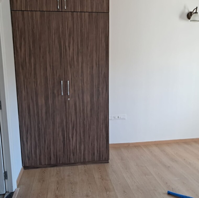 Room, mantri-lithos 2 Bedroom 1420 Sq.Ft. Apartment In Thanisandra Bangalore 9907599