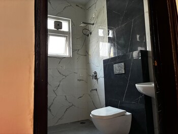 2 BHK Villa for Sale in Preet Colony, Zirakpur