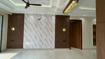 3.5 BHK Builder Floor for Sale in Sector 62, Gurgaon