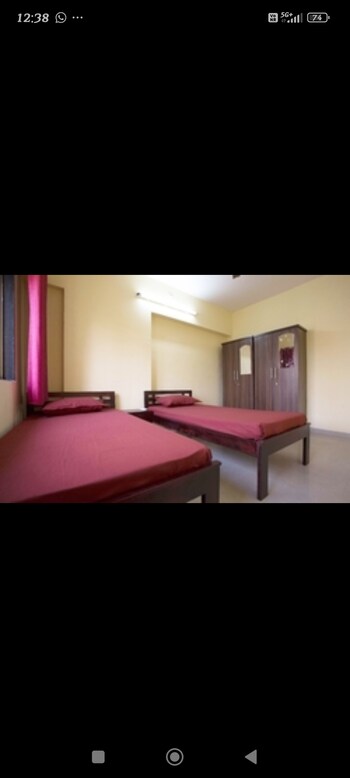 Pg for Rent in Malad West, Mumbai