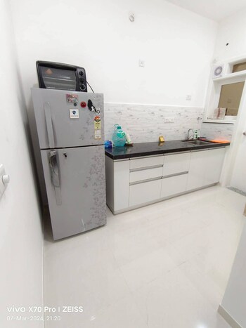 Amanora Gold Towers