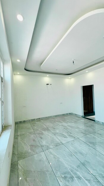 3 BHK Flat for Sale in Ghazipur, Zirakpur