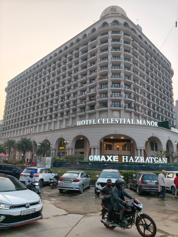 Omaxe Hazratganj