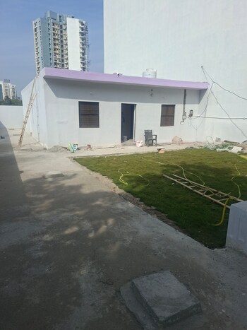 RWA Apartments Sector 45