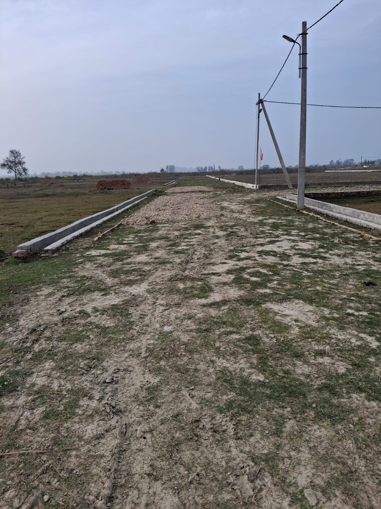 Garden, gosainganj  1618 Sq.Ft. Plot In Gosainganj Lucknow 9927953