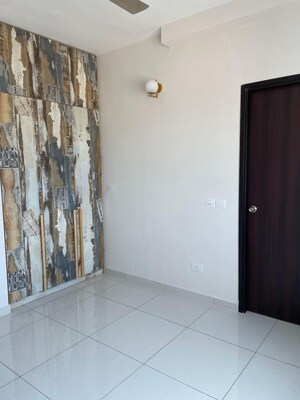 Room in 2 BHK Apartment at Shriram Blue, Kr Puram – for Rent