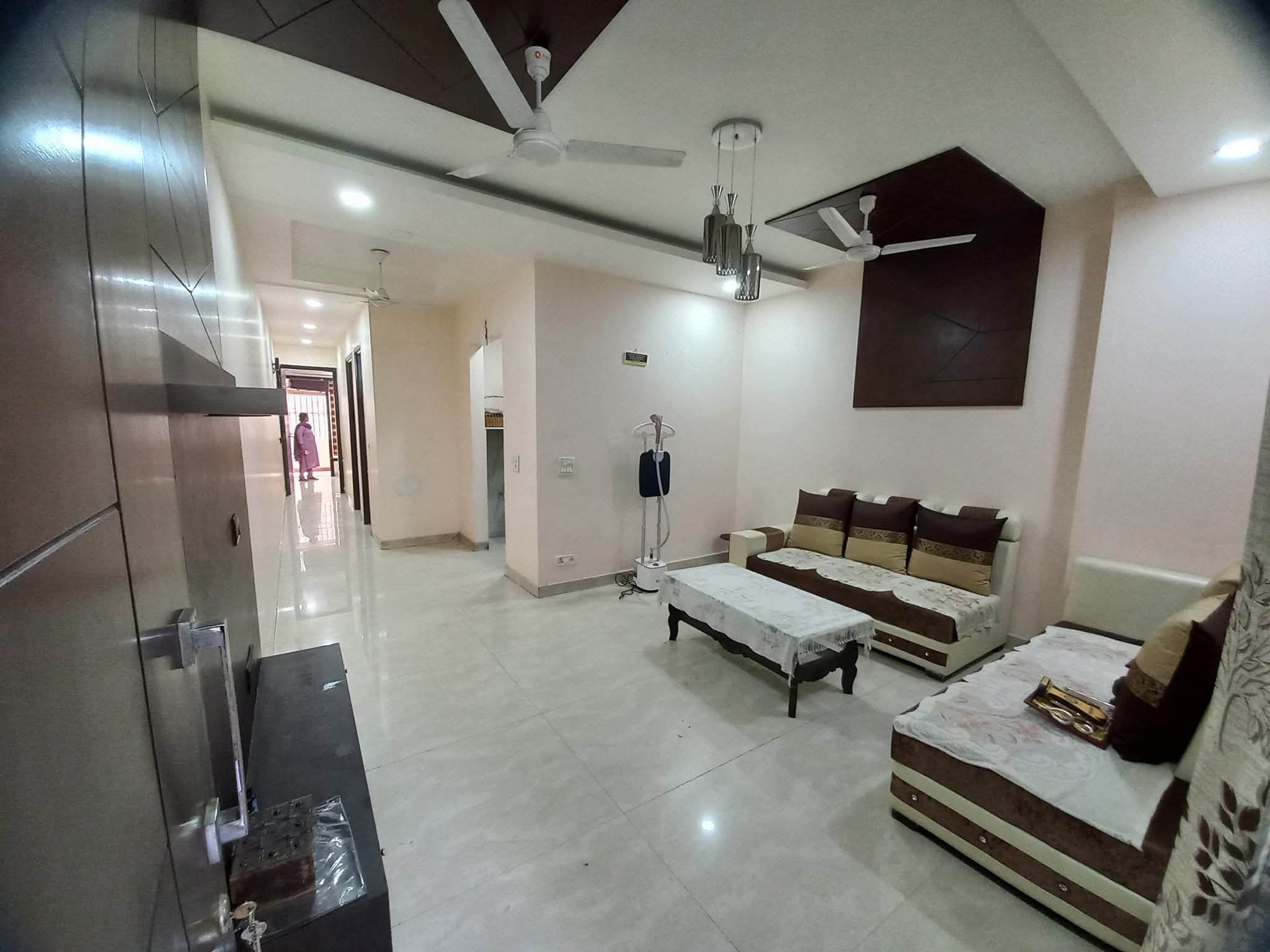 3 BHK Builder Floor For Rent in Sant Nagar