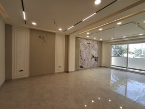 4 BHK Builder Floor For Sale in Sector 57