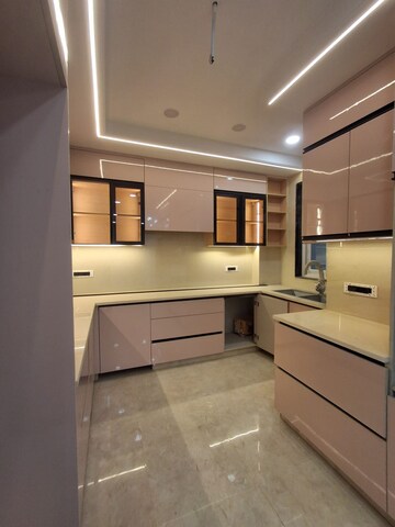 Kitchen in 4 BHK Builder Floor at Sector 57 – for Sale