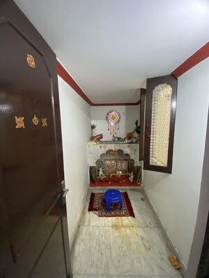 Furnished Amenities in 3.5 BHK Independent House at Rajendra Nagar – for Sale