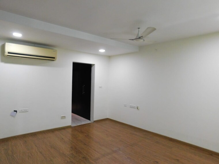 Room, meenakshi-trident-towers 3 Bedroom 3165 Sq.Ft. Apartment In Gachibowli Hyderabad 9930108