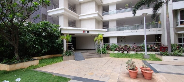 Exterior View, meenakshi-trident-towers 3 Bedroom 3165 Sq.Ft. Apartment In Gachibowli Hyderabad 9930108