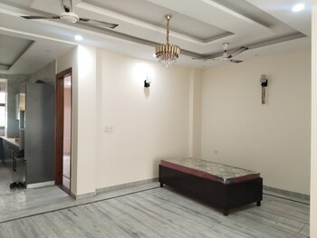 3 BHK Builder Floor for Rent in Sector 37, Faridabad