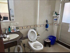 Bathroom in 2 BHK Apartment at Raheja Interface Heights, Malad West – for Rent