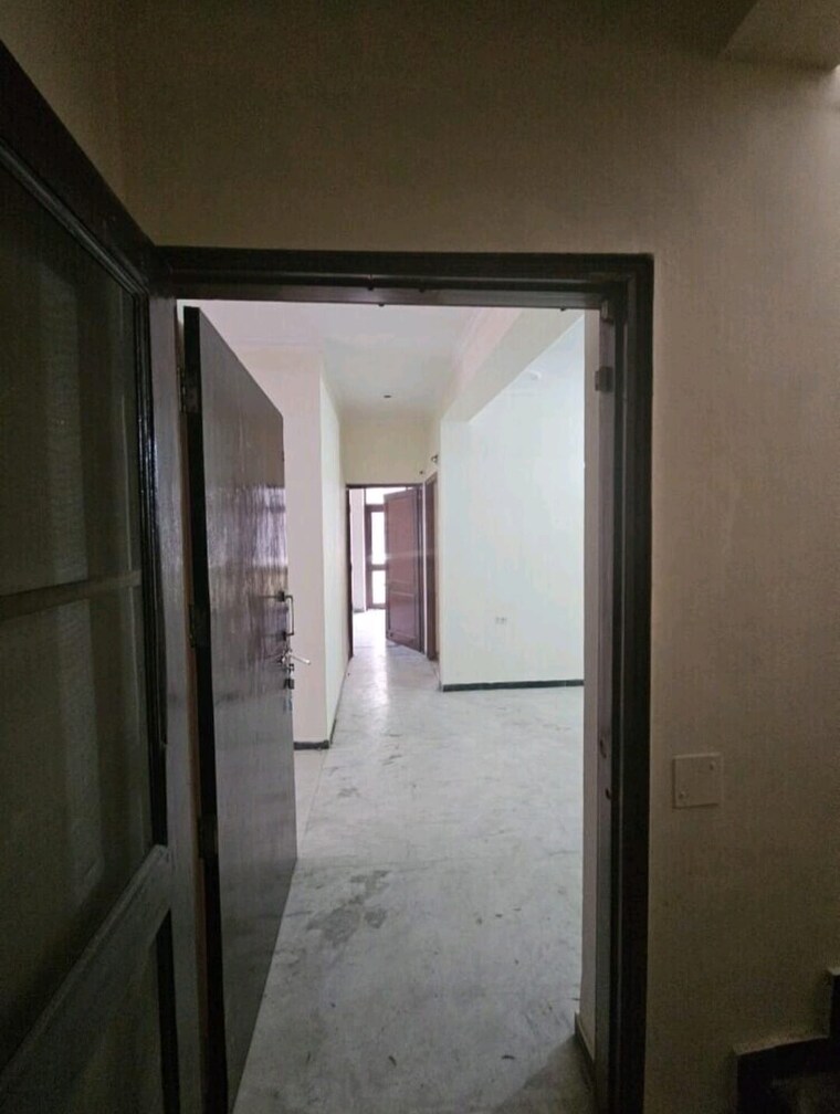 undefined, deep vihar 4 Bedroom 100 Sq.Yd. Builder Floor In Deep Vihar Delhi 9935674