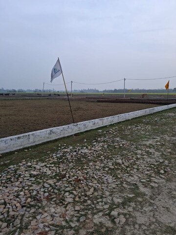 Plot Area in  Plot at Gosainganj – for Sale