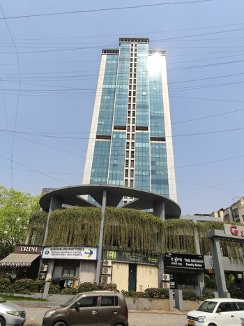 Showroom for Rent in Sanpada, Navi Mumbai