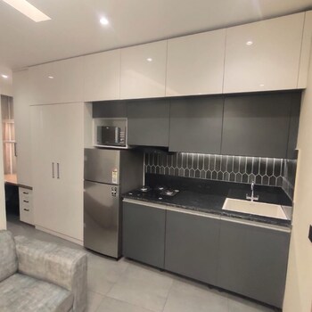 Supertech Supernova Spira Suites