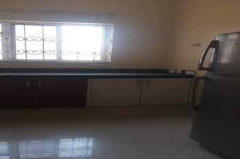 3 BHK Flat for Sale in Tilak Nagar, Mumbai