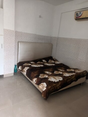1 BHK Builder Floor for Sale in Pir Machalla, Zirakpur