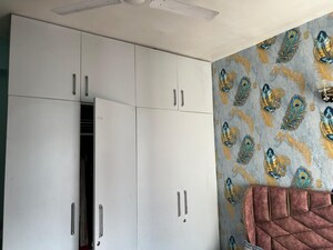 Furnished Amenities in 3.5 BHK Independent House at Unitech South City, South City – for Sale