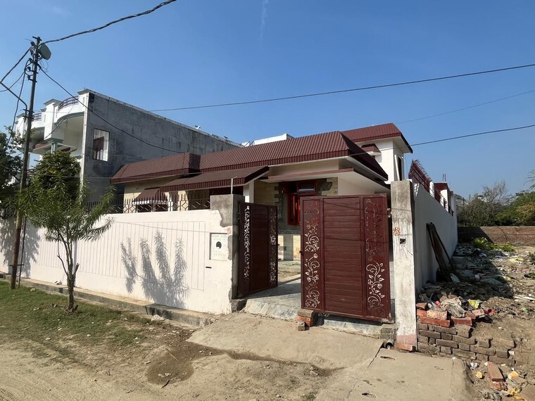 Exterior View, unitech-south-city 3.5 Bedroom 4500 Sq.Ft. Independent House In South City Lucknow 9949609