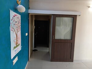 Furnished Amenities in 1 BHK Apartment at Sindhi Society, Chembur – for Rent