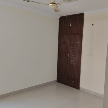 Saraswati Apartments