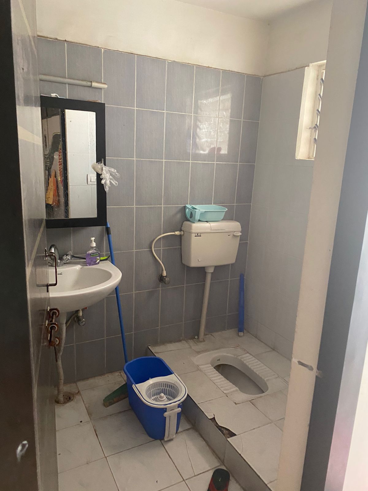 2 BHK + Pooja Room Apartment For Rent in Ganga Apartments Gomti Nagar