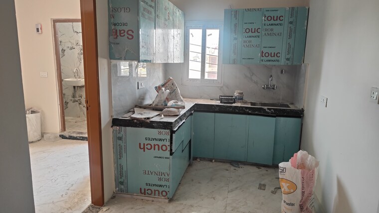 Kitchen/pantry, sector 23a 1 Bedroom 500 Sq.Ft. Builder Floor In Sector 23a Gurgaon 9961801